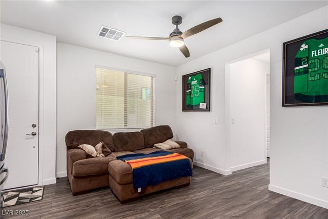 12332 Switchgrass Avenue, Las Vegas, NV 89138