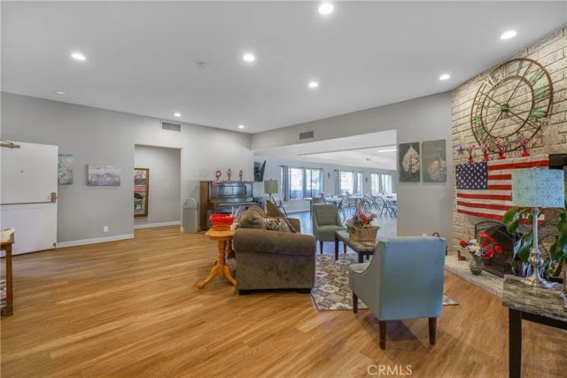 1124 Cardiff, Santa Maria, CA 93455