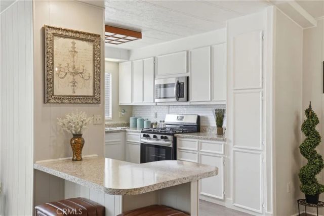 1124 Cardiff, Santa Maria, CA 93455
