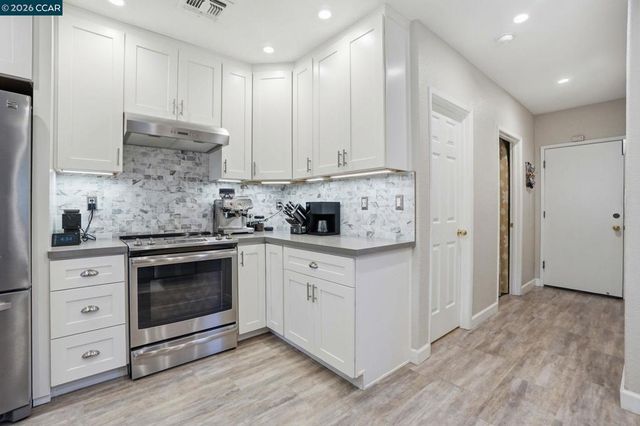 249 Stranahan Cir, Clayton, CA 94517