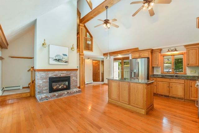41 Halyard Ln, Mashpee, MA 02649