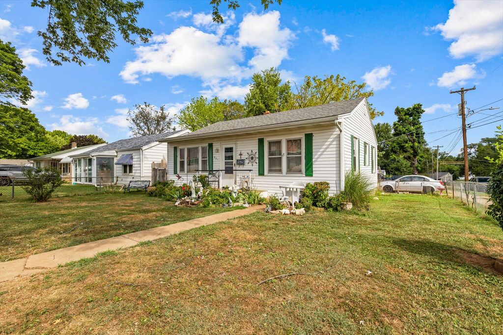 901 W Portland Street, Springfield, MO 65807