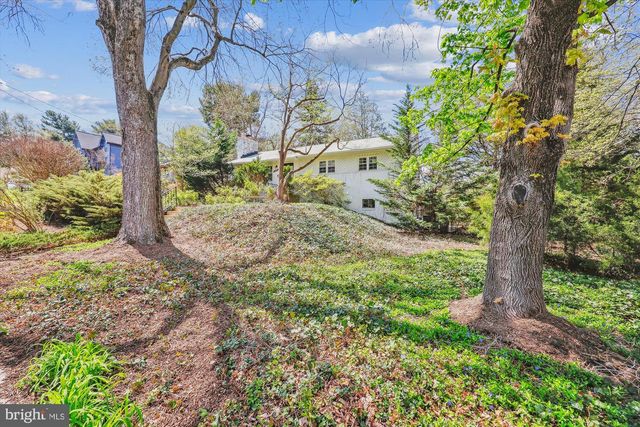 9314 PARKHILL TERRACE, Bethesda, MD 20814