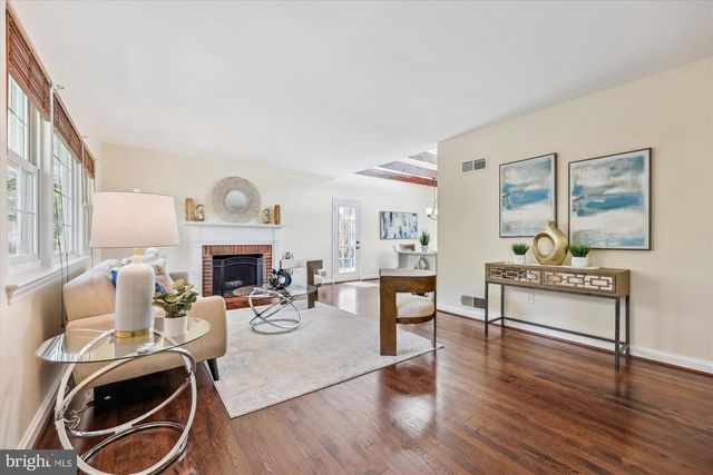 9314 PARKHILL TERRACE, Bethesda, MD 20814