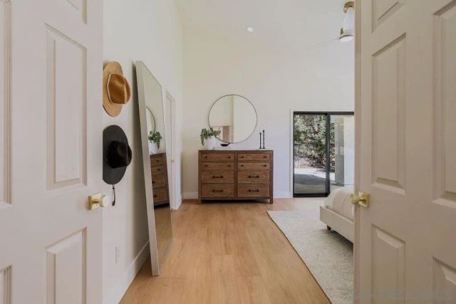 1451 Ventana Dr, Escondido, CA 92029