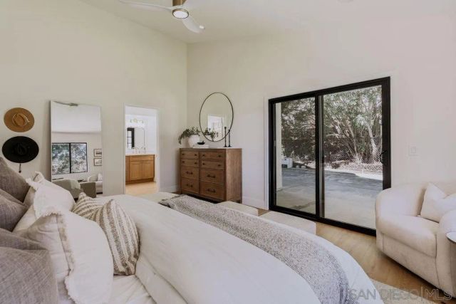1451 Ventana Dr, Escondido, CA 92029