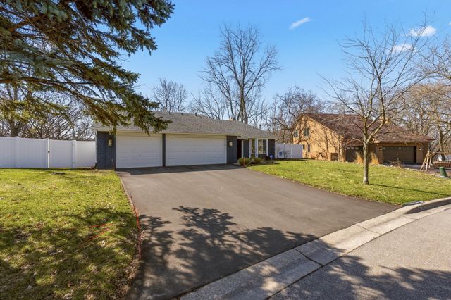 14441 Wellington Road, Minnetonka, MN 55391