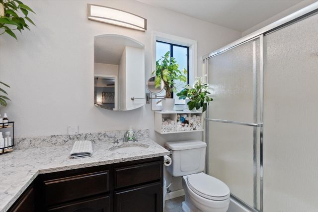 1854 Mary Lake Drive, Redding, CA 96001