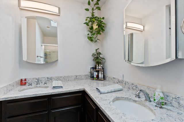 1854 Mary Lake Drive, Redding, CA 96001