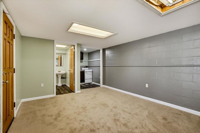 12877 Lost Lake Rd, Grass Valley, CA 95945