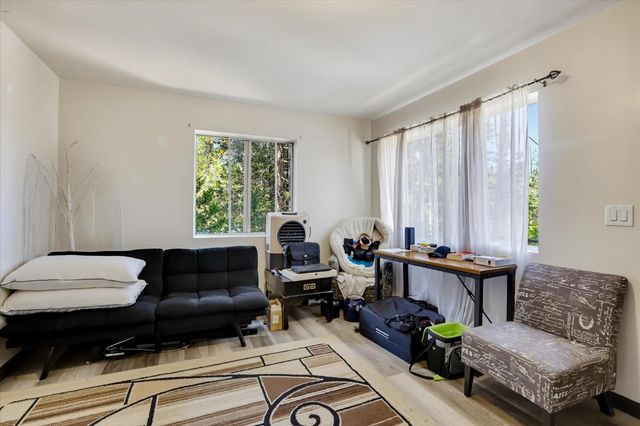 12877 Lost Lake Rd, Grass Valley, CA 95945