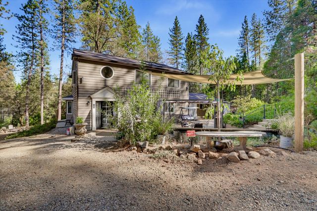 12877 Lost Lake Rd, Grass Valley, CA 95945