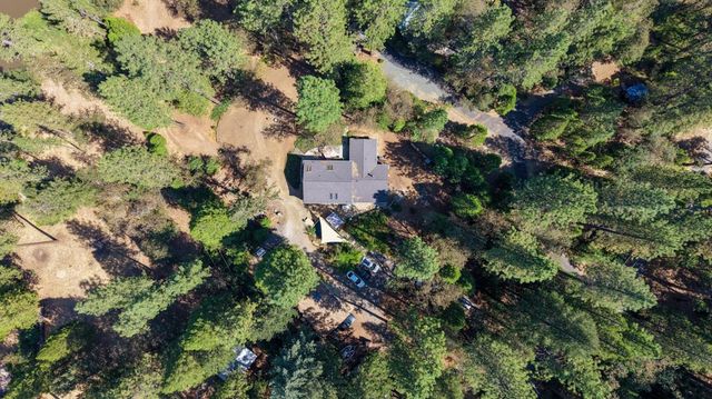 12877 Lost Lake Rd, Grass Valley, CA 95945