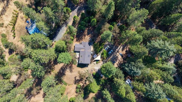 12877 Lost Lake Rd, Grass Valley, CA 95945