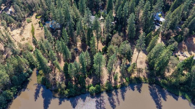12877 Lost Lake Rd, Grass Valley, CA 95945