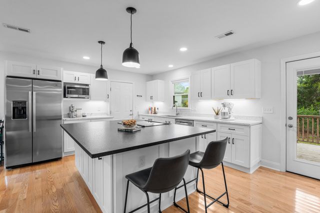 1804 Christian Road, Charleston, SC 29407