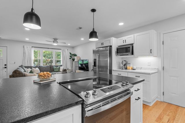 1804 Christian Road, Charleston, SC 29407
