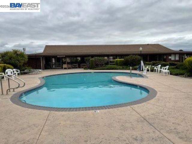 1200 W Winton Ave 204, Hayward, CA 94545