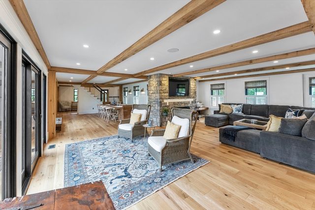 28 Warren Avenue, Plymouth, MA 02360