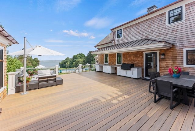 28 Warren Avenue, Plymouth, MA 02360