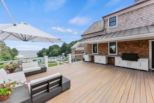 28 Warren Avenue, Plymouth, MA 02360