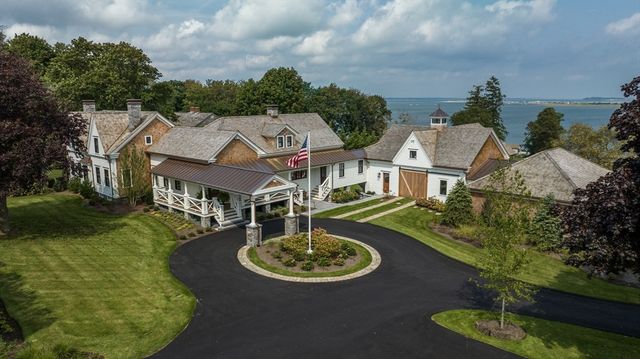 28 Warren Avenue, Plymouth, MA 02360