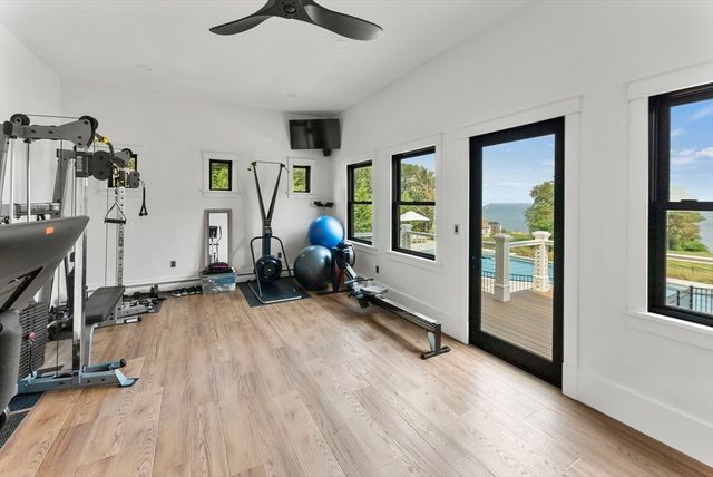 28 Warren Avenue, Plymouth, MA 02360