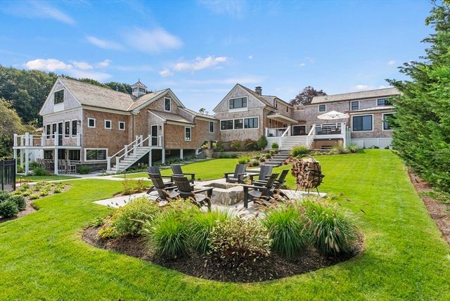 28 Warren Avenue, Plymouth, MA 02360