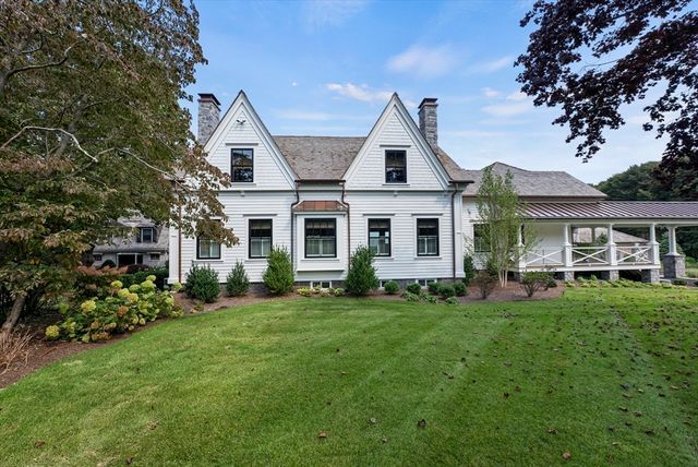 28 Warren Avenue, Plymouth, MA 02360