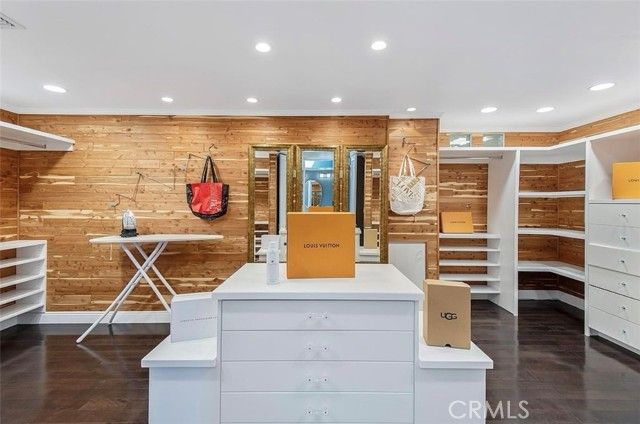 24907 Marbella Court, Calabasas, CA 91302