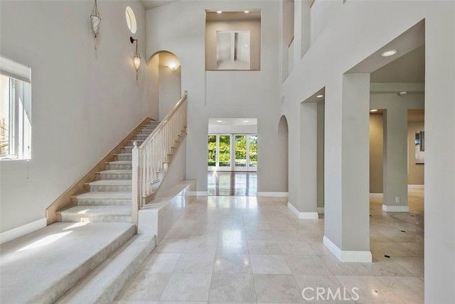 24907 Marbella Court, Calabasas, CA 91302