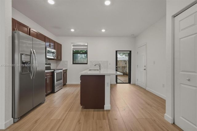 2821 SW 17th Ave, Fort Lauderdale, FL 33315
