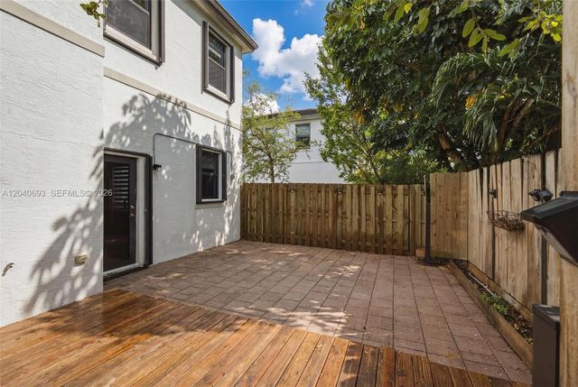 2821 SW 17th Ave, Fort Lauderdale, FL 33315