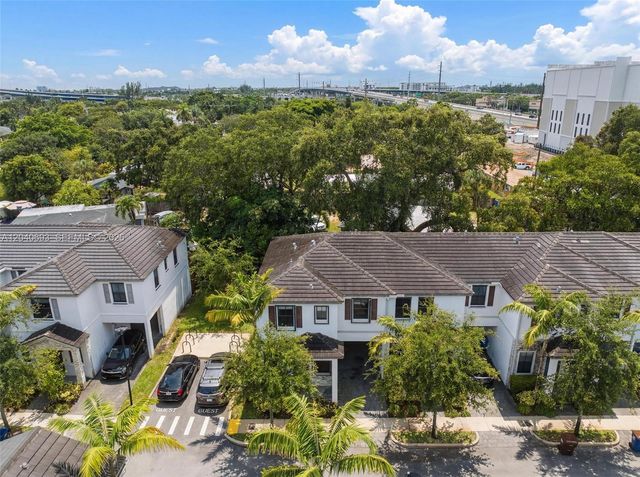 2821 SW 17th Ave, Fort Lauderdale, FL 33315