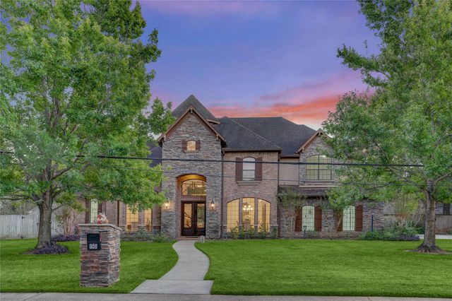 702 Piedmont Street, Sugar Land, TX 77478