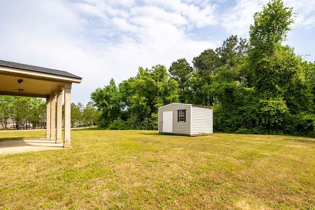 40 Moss Oak Drive, Fort Mitchell, AL 36856