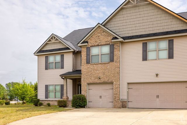 40 Moss Oak Drive, Fort Mitchell, AL 36856