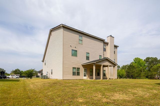 40 Moss Oak Drive, Fort Mitchell, AL 36856