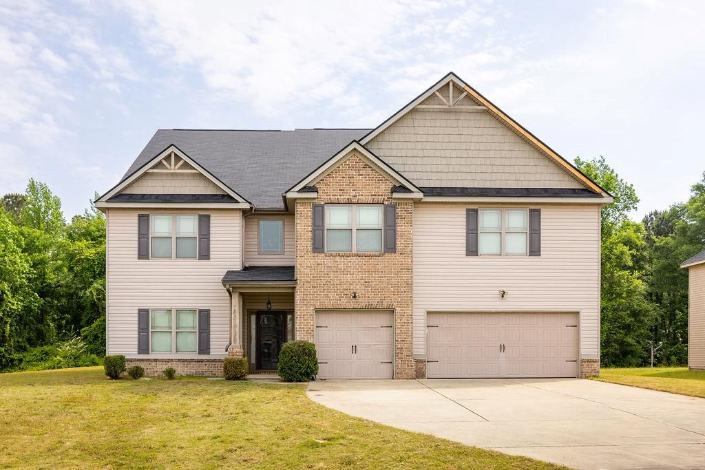 40 Moss Oak Drive, Fort Mitchell, AL 36856