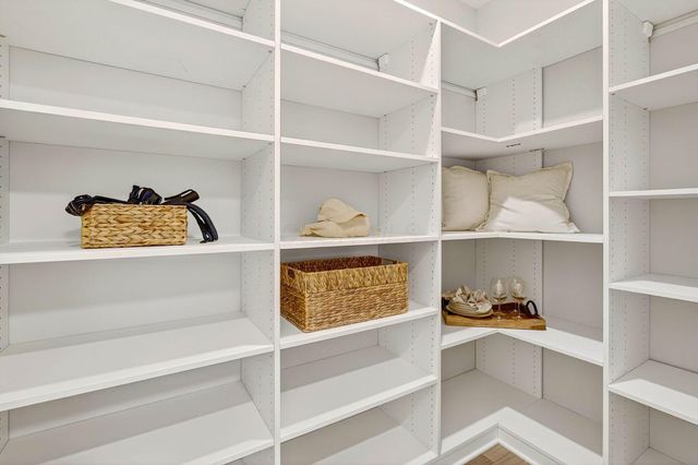 10502 Clare Way, Plain City, OH 43064