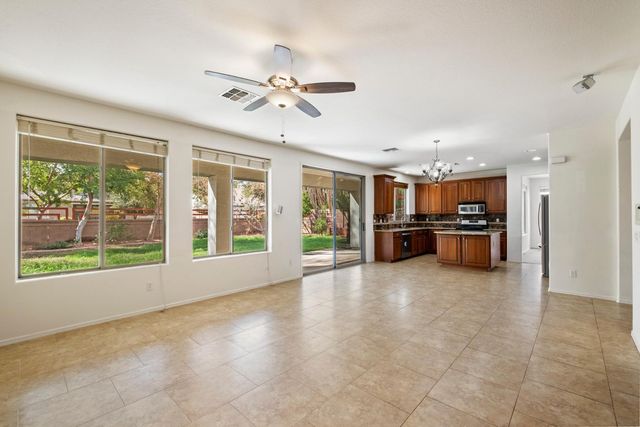18813 E Arrowhead Trail, Queen Creek, AZ 85142