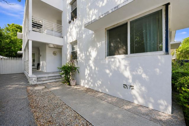 1170 71ST Street, Miami Beach, FL 33141