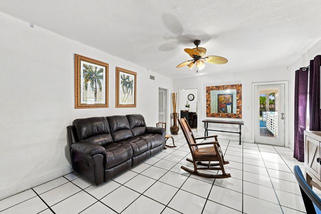 1170 71ST Street, Miami Beach, FL 33141