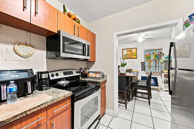 1170 71ST Street, Miami Beach, FL 33141