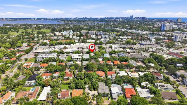 1170 71ST Street, Miami Beach, FL 33141