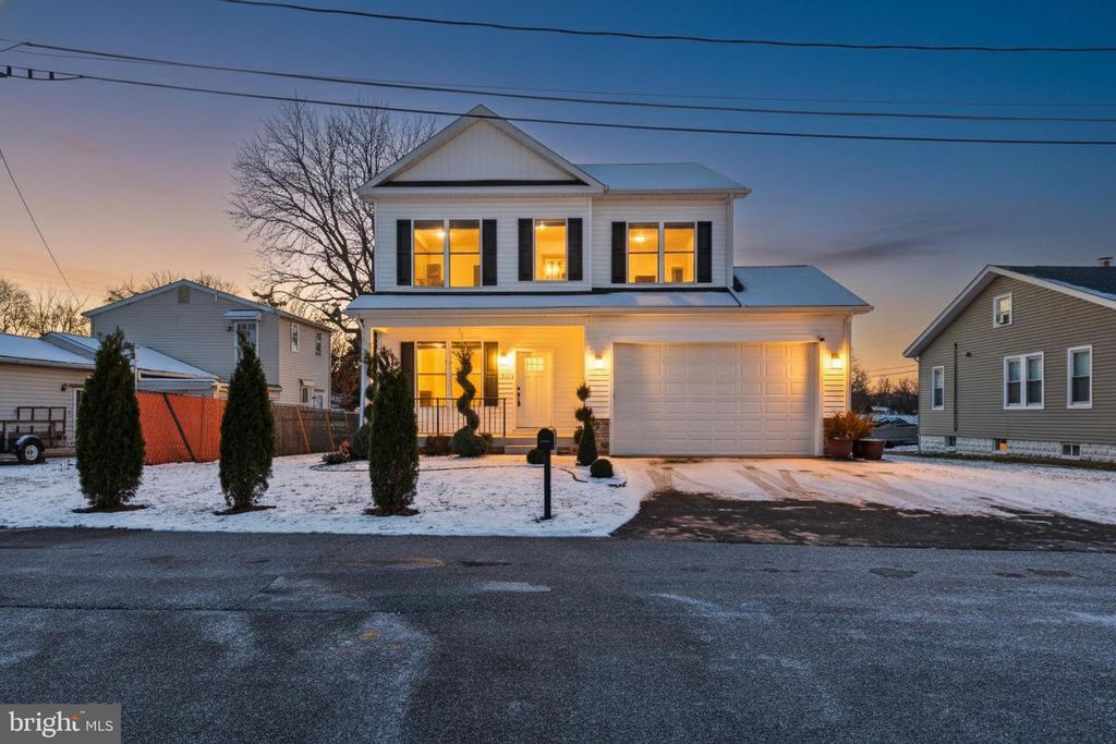 511 PATUXENT AVE, Rosedale, MD 21237