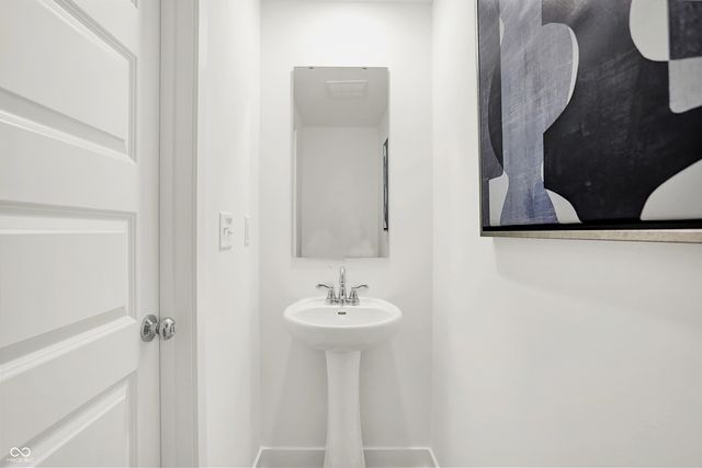 3311 Sugar Grove Drive, Whitestown, IN 46075