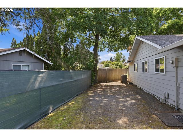 1204 Se 132ND Ave, Vancouver, WA 98683