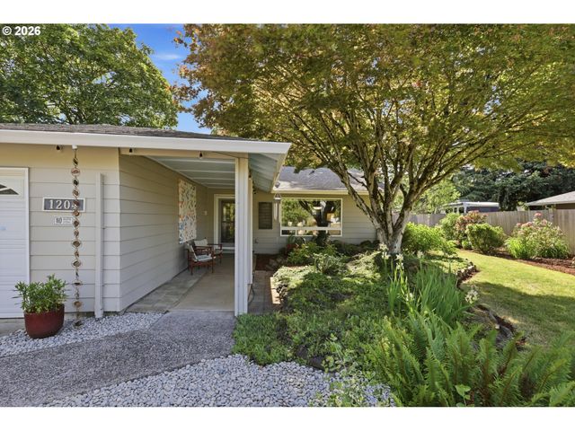 1204 Se 132ND Ave, Vancouver, WA 98683