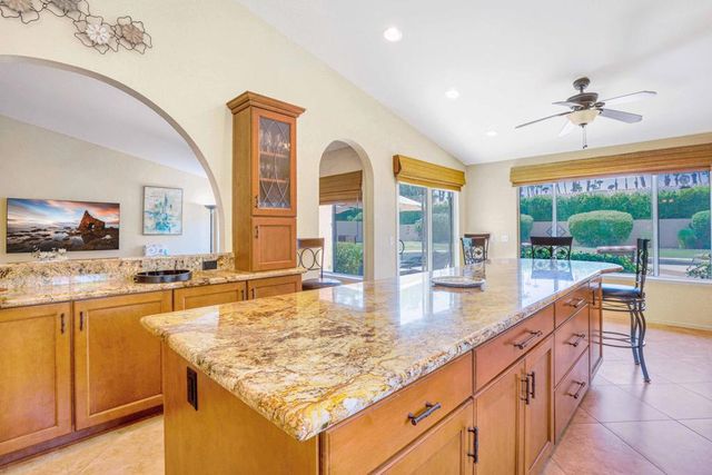 39795 Regency Way, Palm Desert, CA 92211